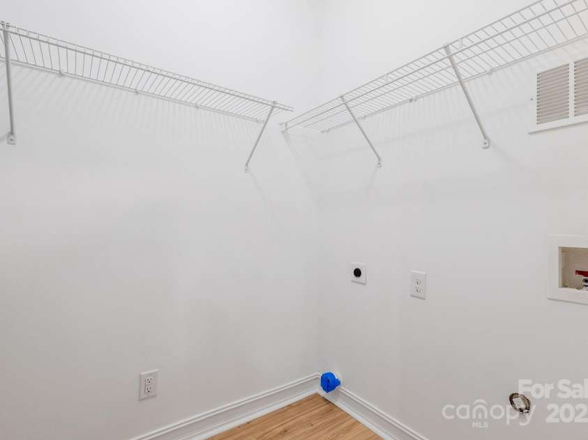 13115 Meadowmere Road, Huntersville, NC 28078.  MLS# CAR4274772, YatesRealty ID 25063. 