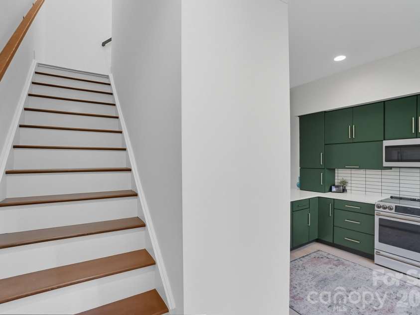 1003 Zinc Lane, Charlotte, NC 28205.  MLS# CAR4355110, YatesRealty ID 25065. 