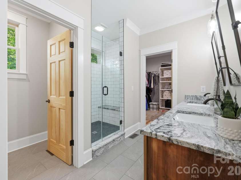 1526 Chadmore Lane, Concord, NC 28027.  MLS# CAR4385100, YatesRealty ID 25067. 