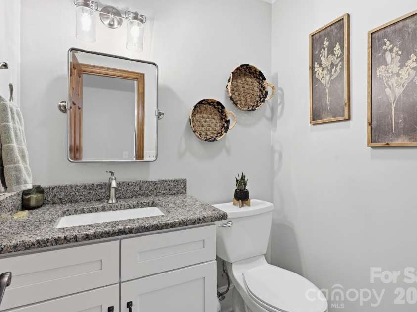 1526 Chadmore Lane, Concord, NC 28027.  MLS# CAR4385100, YatesRealty ID 25067. 
