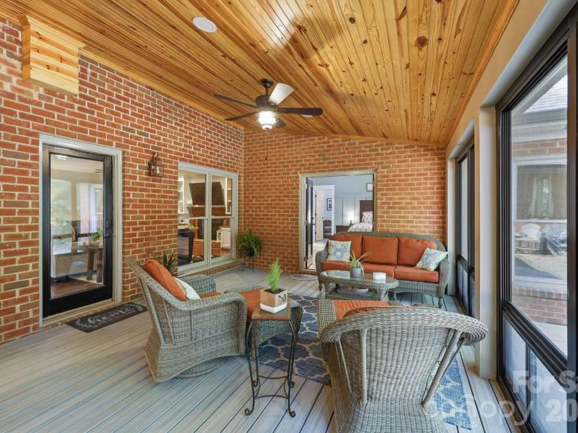 1526 Chadmore Lane, Concord, NC 28027.  MLS# CAR4385100, YatesRealty ID 25067. 