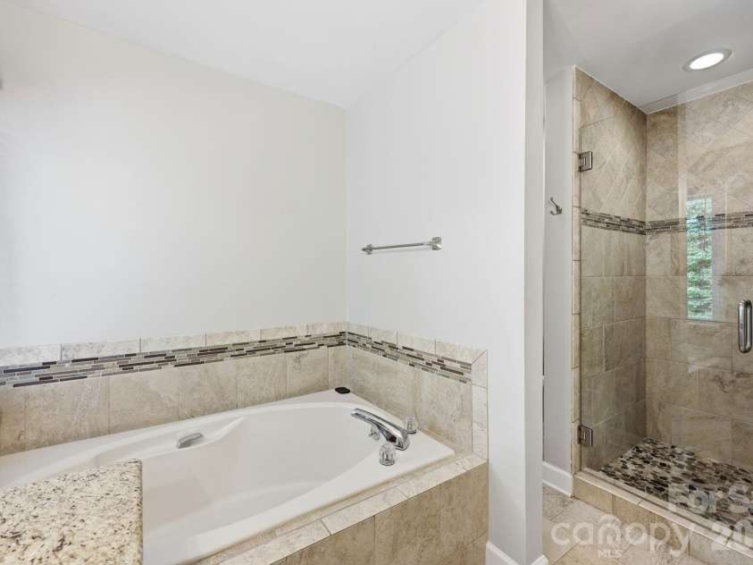 1526 Chadmore Lane, Concord, NC 28027.  MLS# CAR4385100, YatesRealty ID 25067. 