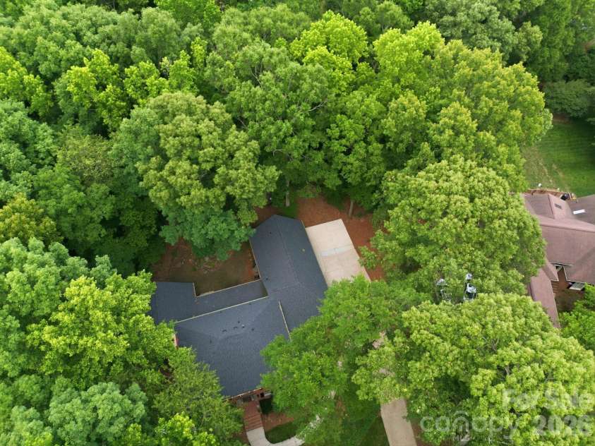 1526 Chadmore Lane, Concord, NC 28027.  MLS# CAR4385100, YatesRealty ID 25067. 