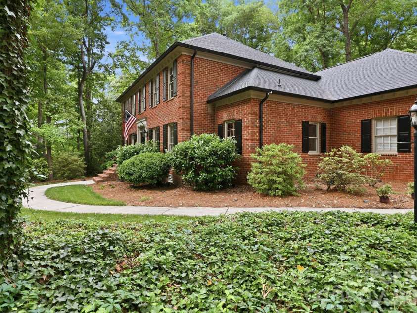 1526 Chadmore Lane, Concord, NC 28027.  MLS# CAR4385100, YatesRealty ID 25067. 
