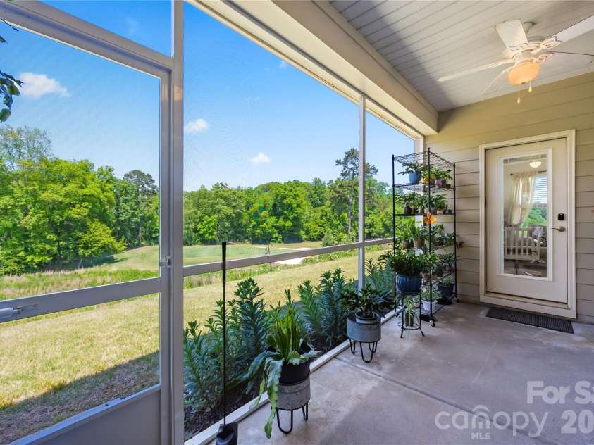134 Divot Lane, Statesville, NC 28677.  MLS# CAR4380807, YatesRealty ID 25068. 