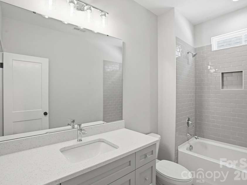 19028 Newburg Hill Road, Davidson, NC 28036.  MLS# CAR4409821, YatesRealty ID 2507. 