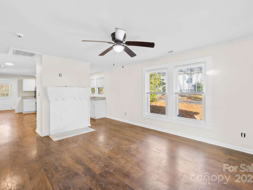 216 Blackwelder Street, Kannapolis, NC 28081.  MLS# CAR4228219, YatesRealty ID 2507. 