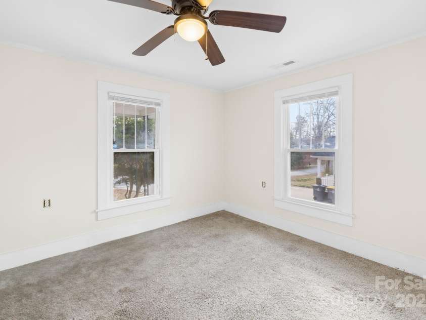 216 Blackwelder Street, Kannapolis, NC 28081.  MLS# CAR4228219, YatesRealty ID 2507. 