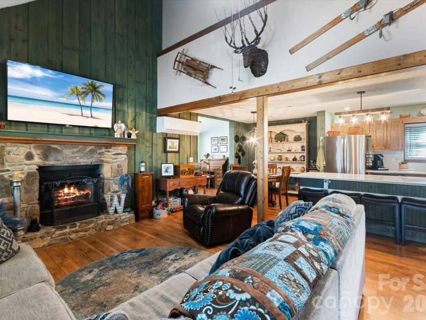 46 Hummingbird Drive, Maggie Valley, NC 28751.  MLS# CAR4356639, YatesRealty ID 25070. Living room