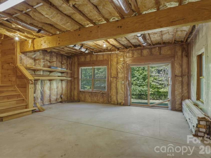 732 Grandview Peaks Drive, Nebo, NC 28761.  MLS# CAR4379354, YatesRealty ID 25071. Unfinished Basement