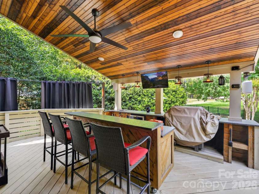 15635 Brem Lane, Charlotte, NC 28277.  MLS# CAR4365000, YatesRealty ID 25072. 