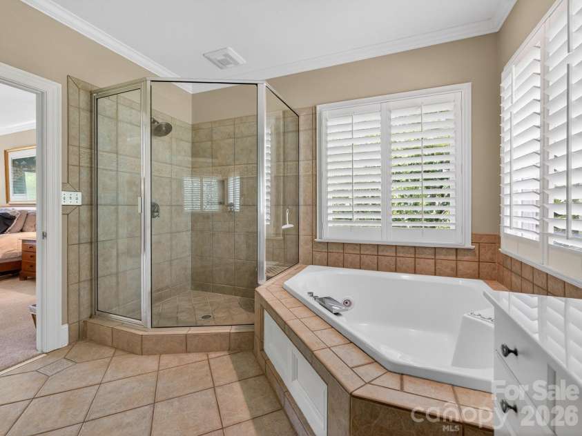 15635 Brem Lane, Charlotte, NC 28277.  MLS# CAR4365000, YatesRealty ID 25072. 