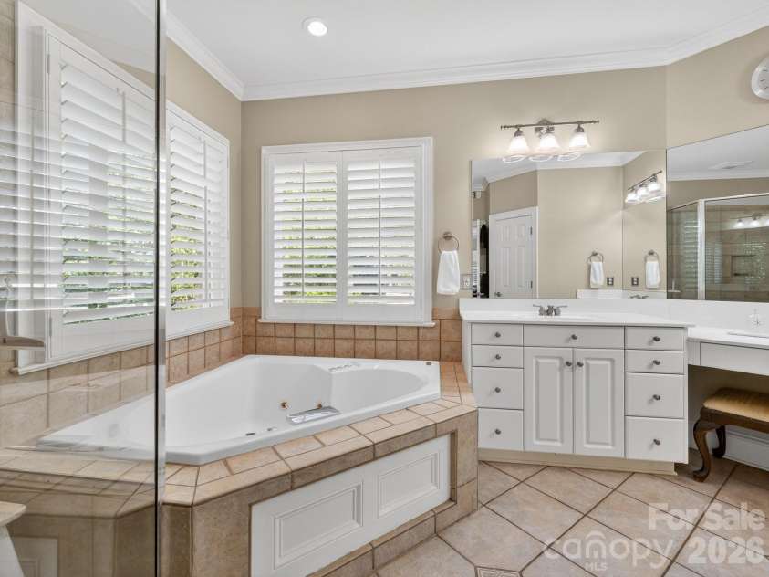 15635 Brem Lane, Charlotte, NC 28277.  MLS# CAR4365000, YatesRealty ID 25072. 
