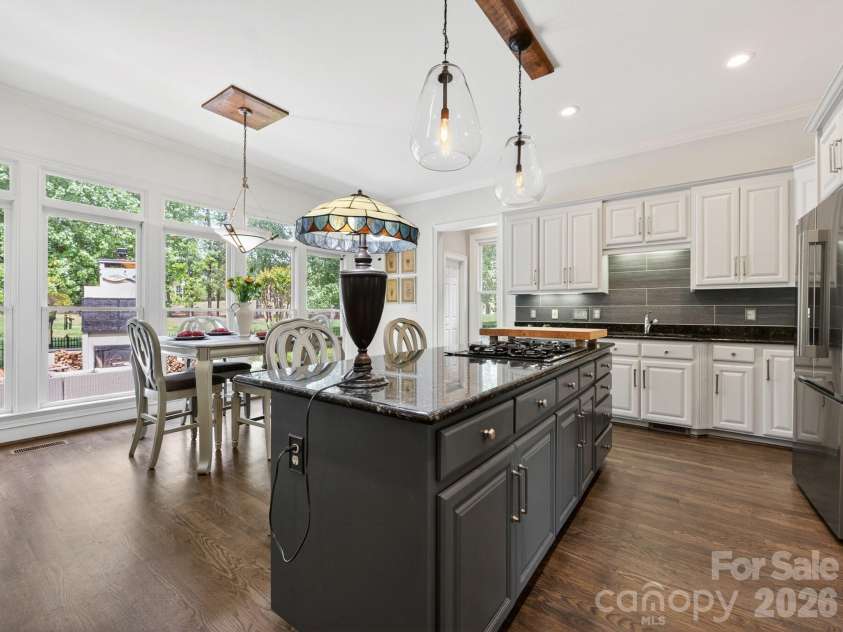 15635 Brem Lane, Charlotte, NC 28277.  MLS# CAR4365000, YatesRealty ID 25072. 