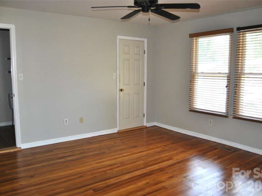 2510 Boundary Street, Belmont, NC 28012.  MLS# CAR4380438, YatesRealty ID 25073. 