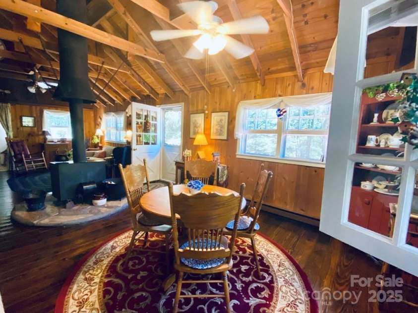 100 Crosspatch Drive, Bryson City, NC 28713.  MLS# CAR4287649, YatesRealty ID 25075. 