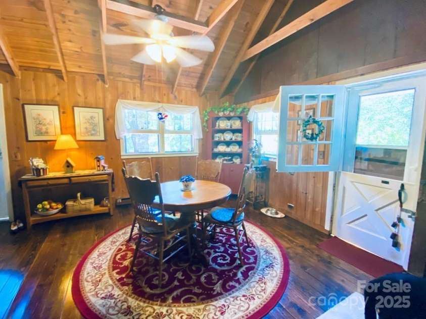100 Crosspatch Drive, Bryson City, NC 28713.  MLS# CAR4287649, YatesRealty ID 25075. 