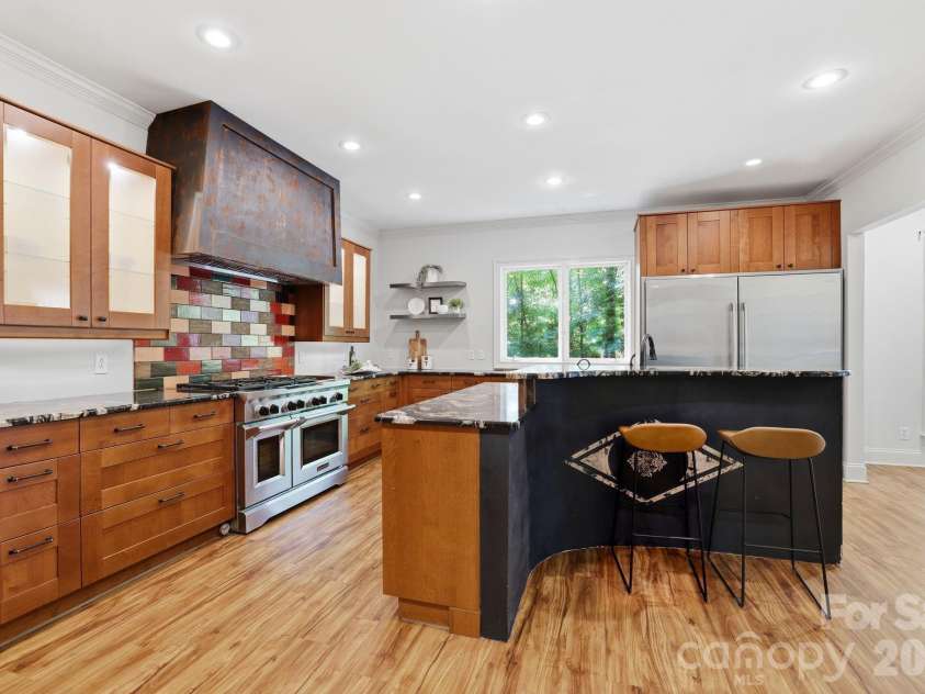 3285 Pleasant Road, Fort Mill, SC 29708.  MLS# CAR4372643, YatesRealty ID 25077. 