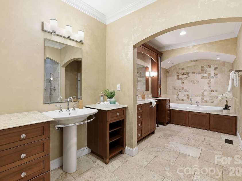 3285 Pleasant Road, Fort Mill, SC 29708.  MLS# CAR4372643, YatesRealty ID 25077. 