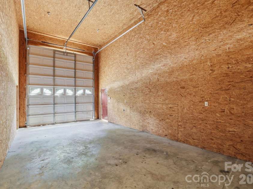 3285 Pleasant Road, Fort Mill, SC 29708.  MLS# CAR4372643, YatesRealty ID 25077. 
