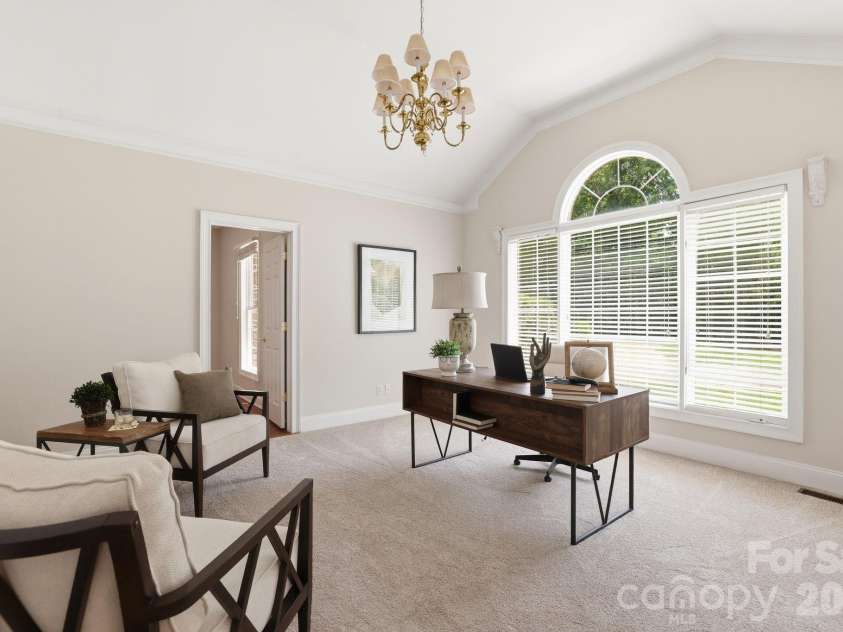 3285 Pleasant Road, Fort Mill, SC 29708.  MLS# CAR4372643, YatesRealty ID 25077. Office or possible in law suite with connected