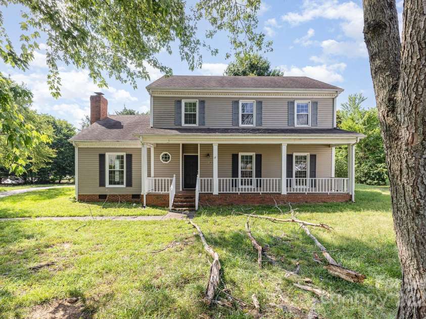13446 Cassington Court, Charlotte, NC 28273.  MLS# CAR4278415, YatesRealty ID 25078. 