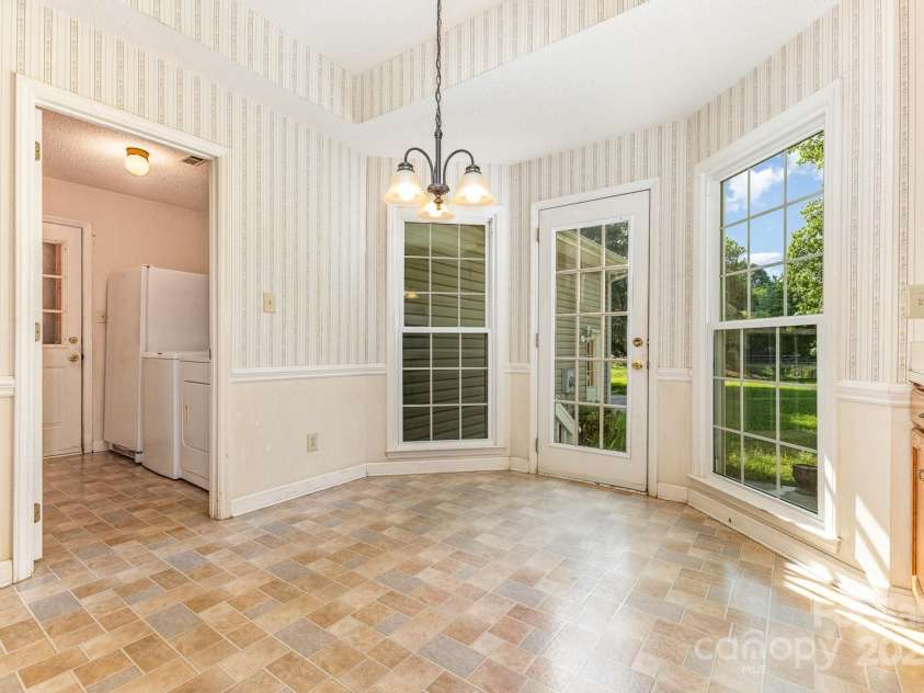 13446 Cassington Court, Charlotte, NC 28273.  MLS# CAR4278415, YatesRealty ID 25078. 