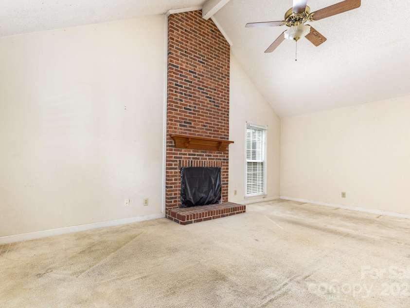 13446 Cassington Court, Charlotte, NC 28273.  MLS# CAR4278415, YatesRealty ID 25078. 