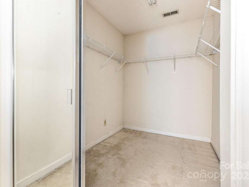 13446 Cassington Court, Charlotte, NC 28273.  MLS# CAR4278415, YatesRealty ID 25078. 