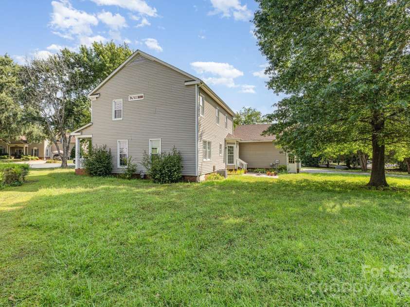 13446 Cassington Court, Charlotte, NC 28273.  MLS# CAR4278415, YatesRealty ID 25078. 