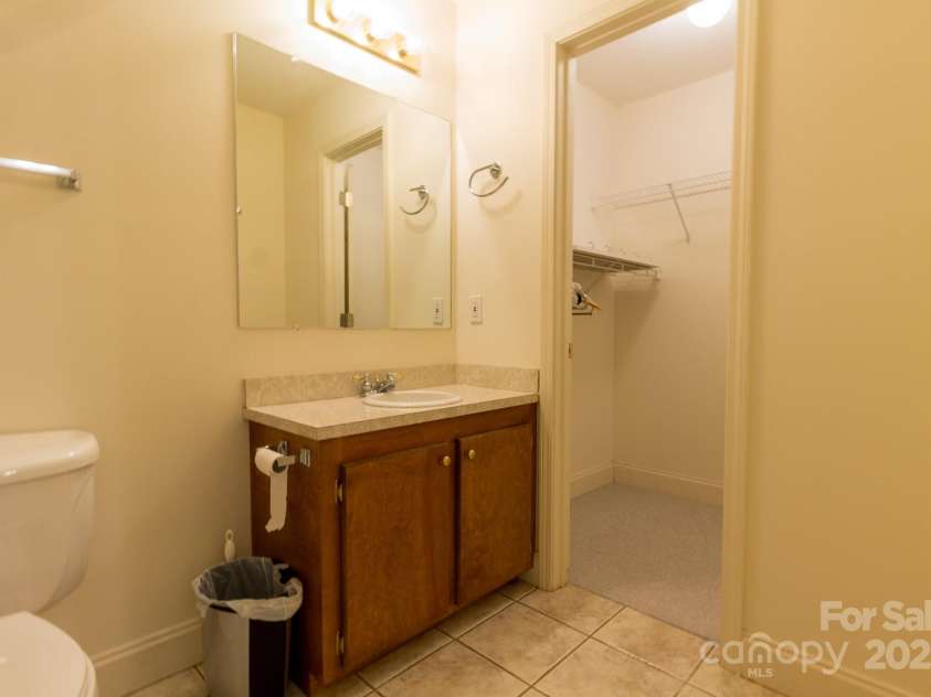 202 Gaston Street, Kings Mountain, NC 28086.  MLS# CAR4279355, YatesRealty ID 25079. 