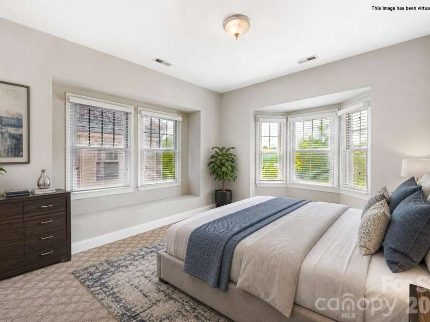 4670 Dabney Vigor Drive, Charlotte, NC 28209.  MLS# CAR4384647, YatesRealty ID 25079. 2nd bedroom