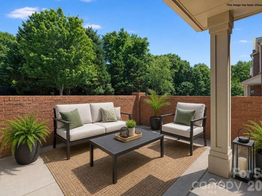 4670 Dabney Vigor Drive, Charlotte, NC 28209.  MLS# CAR4384647, YatesRealty ID 25079. Virtually Staged