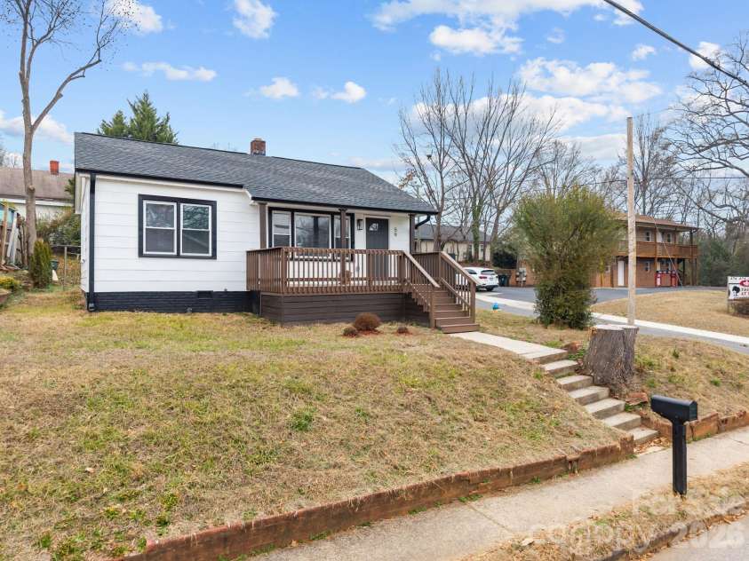 59 Mckinnon Avenue, Concord, NC 28025.  MLS# CAR4331741, YatesRealty ID 2508. 