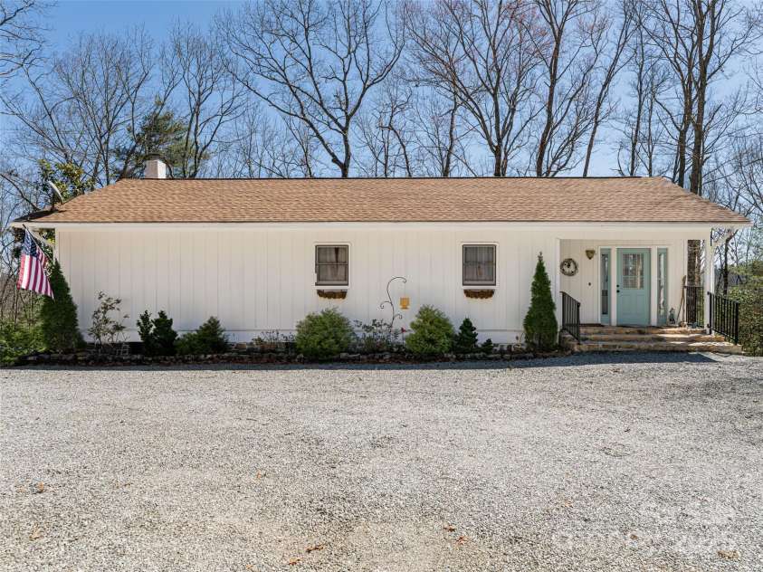 75 Deep Woods Road, Mills River, NC 28759.  MLS# CAR4235686, YatesRealty ID 2508. 