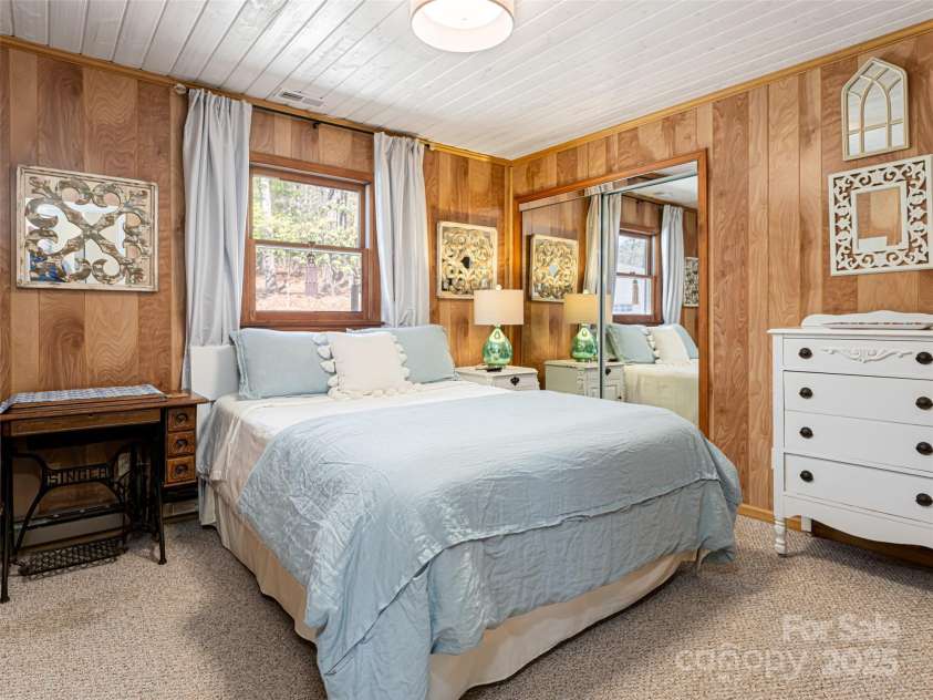 75 Deep Woods Road, Mills River, NC 28759.  MLS# CAR4235686, YatesRealty ID 2508. 