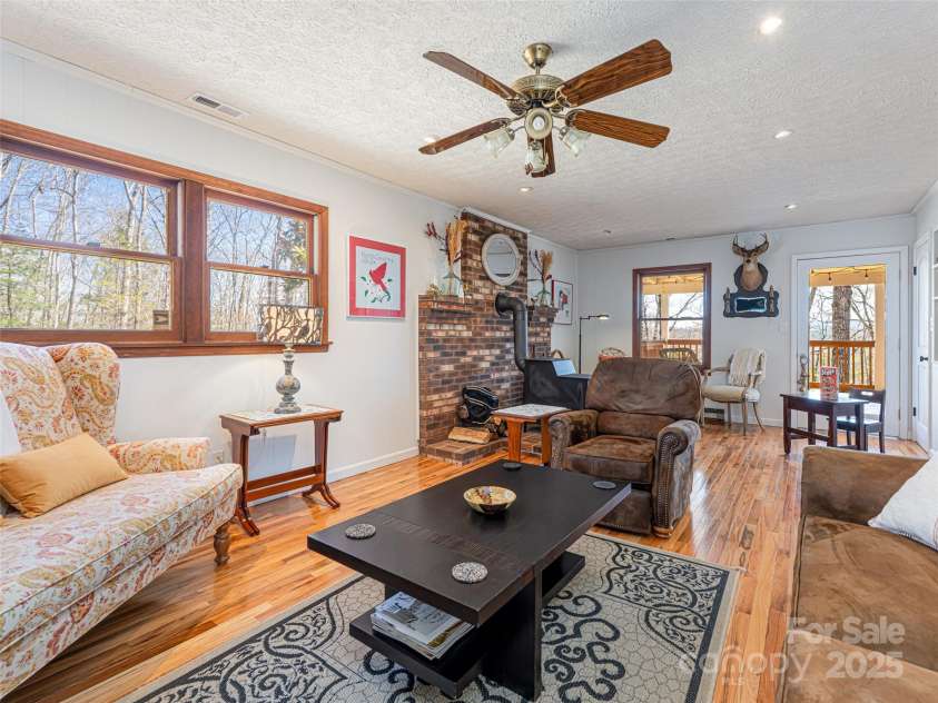 75 Deep Woods Road, Mills River, NC 28759.  MLS# CAR4235686, YatesRealty ID 2508. 