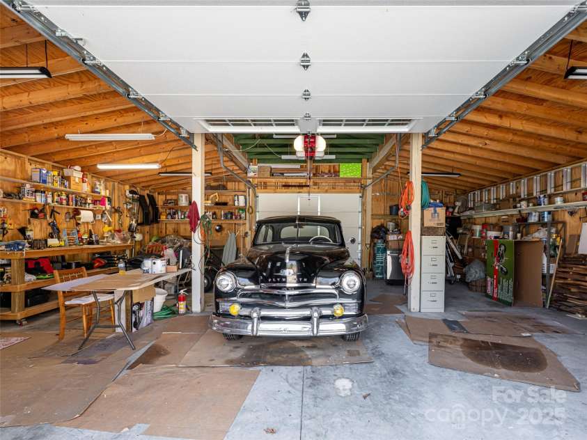 75 Deep Woods Road, Mills River, NC 28759.  MLS# CAR4235686, YatesRealty ID 2508. 