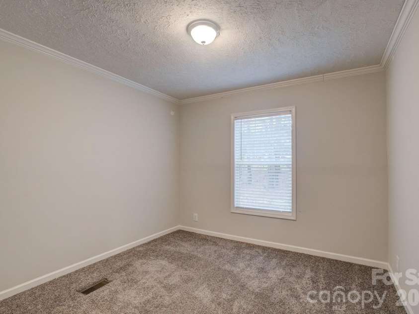 4837 Buck Street, Kershaw, SC 29067.  MLS# CAR4377107, YatesRealty ID 25080. 