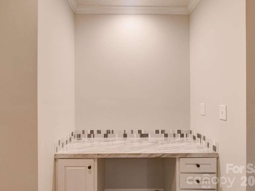 4837 Buck Street, Kershaw, SC 29067.  MLS# CAR4377107, YatesRealty ID 25080. 