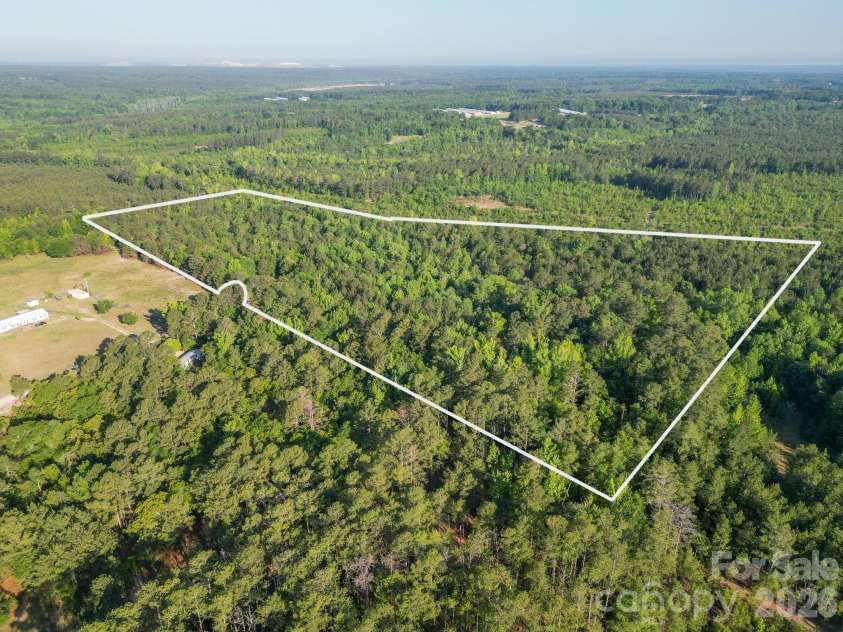 4837 Buck Street, Kershaw, SC 29067.  MLS# CAR4377107, YatesRealty ID 25080. 
