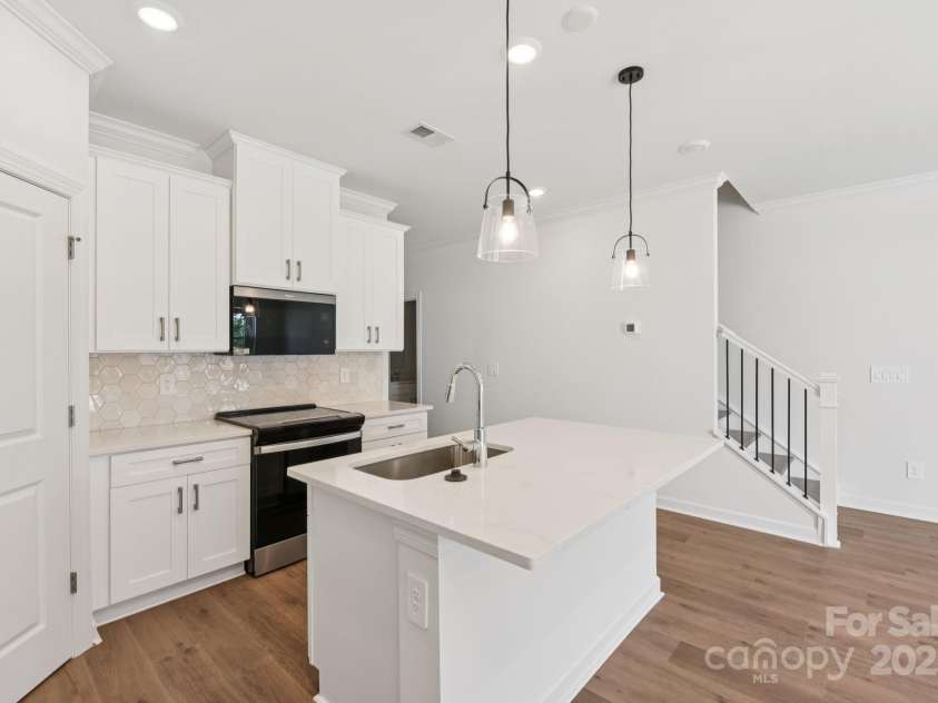 214 Tiger Lily Drive, Fort Mill, SC 29708.  MLS# CAR4273224, YatesRealty ID 25083. 