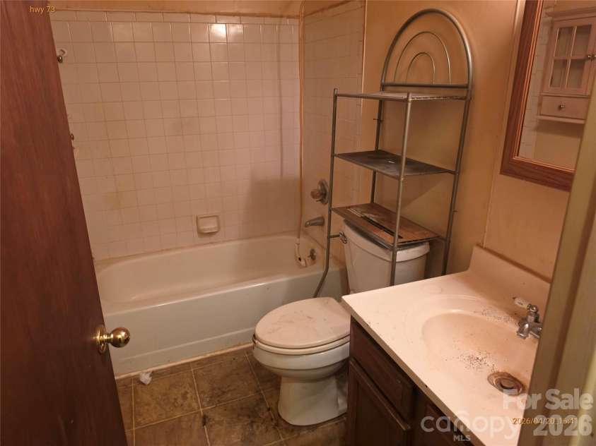 15612 Highway 73 Highway, Huntersville, NC 28078.  MLS# CAR4371649, YatesRealty ID 25085. 