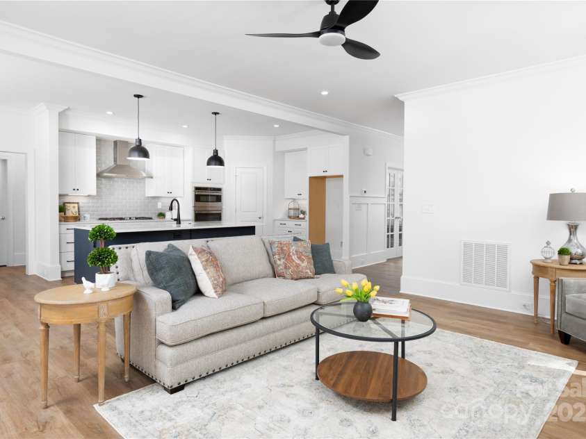 4257 Candlewood Drive, Sherrills Ford, NC 28673.  MLS# CAR4214752, YatesRealty ID 25085. 