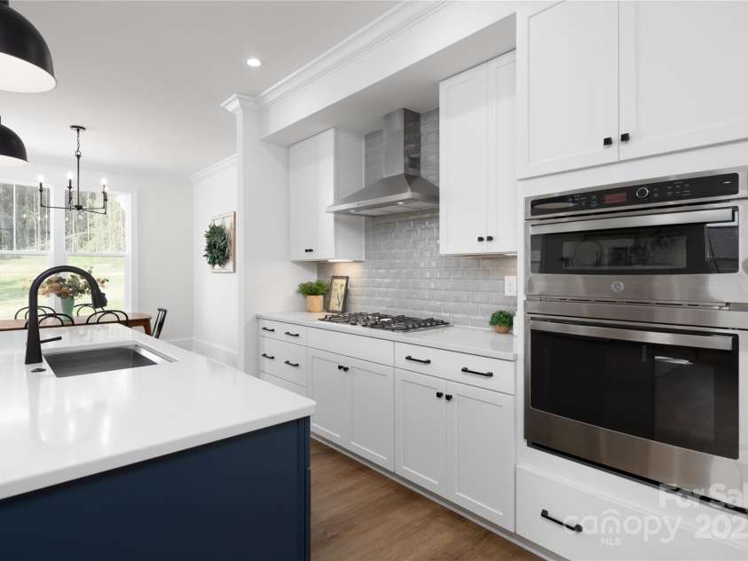 4257 Candlewood Drive, Sherrills Ford, NC 28673.  MLS# CAR4214752, YatesRealty ID 25085. 