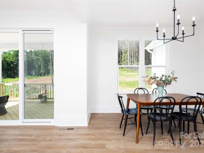 4257 Candlewood Drive, Sherrills Ford, NC 28673.  MLS# CAR4214752, YatesRealty ID 25085. 