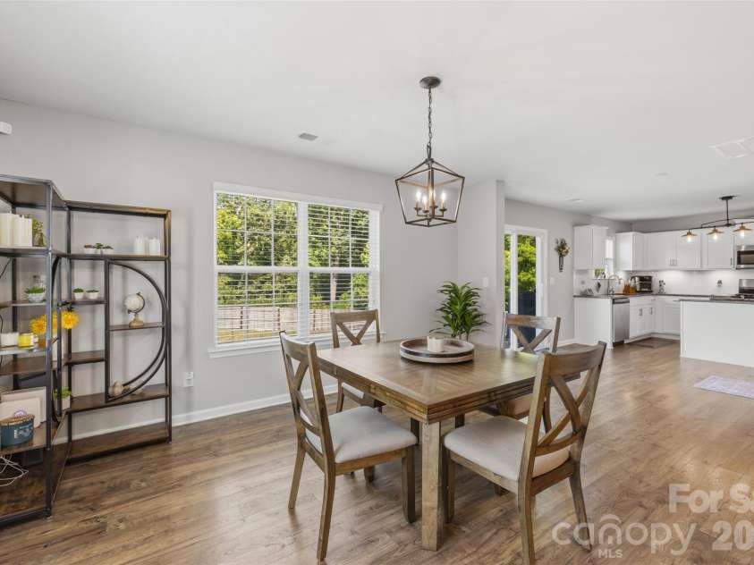2812 Westbury Court, Dallas, NC 28034.  MLS# CAR4381742, YatesRealty ID 25086. Dining Area