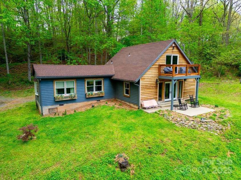 406 Poker Branch Road, Sylva, NC 28779.  MLS# CAR4260148, YatesRealty ID 25087. 