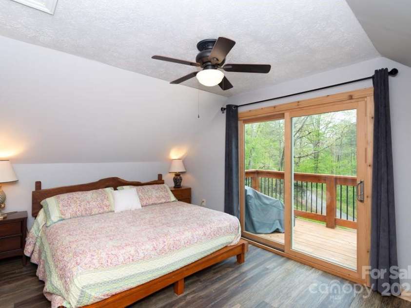 406 Poker Branch Road, Sylva, NC 28779.  MLS# CAR4260148, YatesRealty ID 25087. 