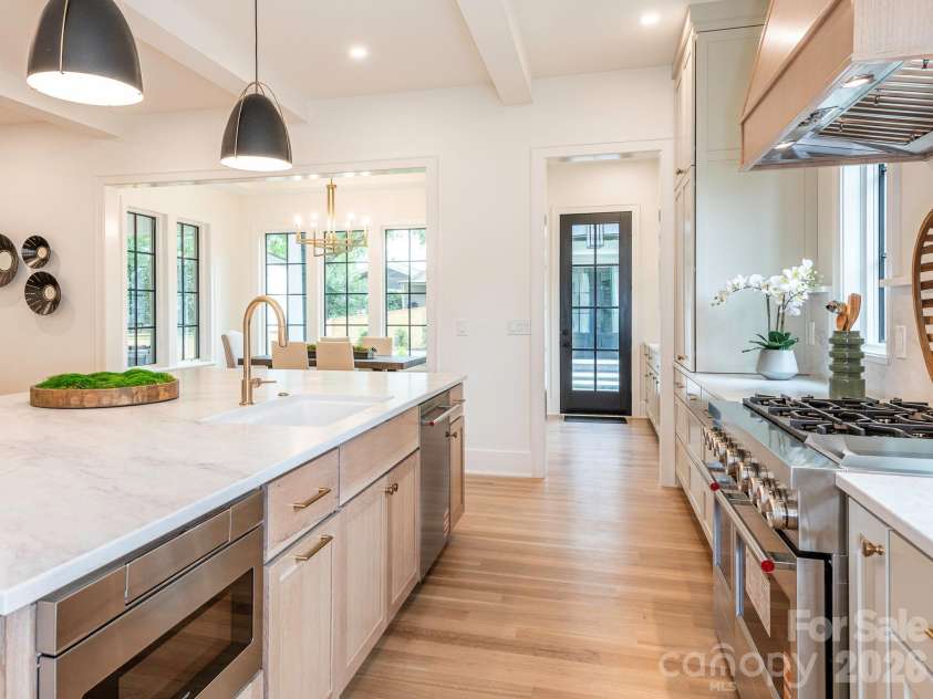 2510 Chesterfield Avenue, Charlotte, NC 28205.  MLS# CAR4370209, YatesRealty ID 25089. Kitchen opens to dining